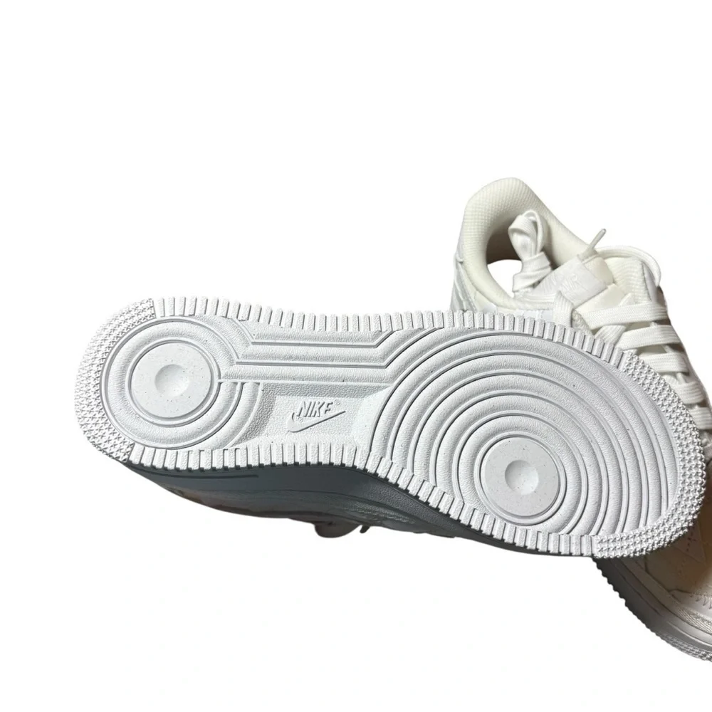 BRAND NEW Nike x Billie Eilish Air Force 1 Low Triple White Sneakers Size 6M/7.5